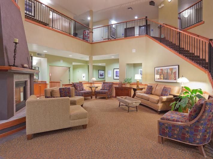 Holiday Inn Express & Suites Eureka By Ihg Extérieur photo